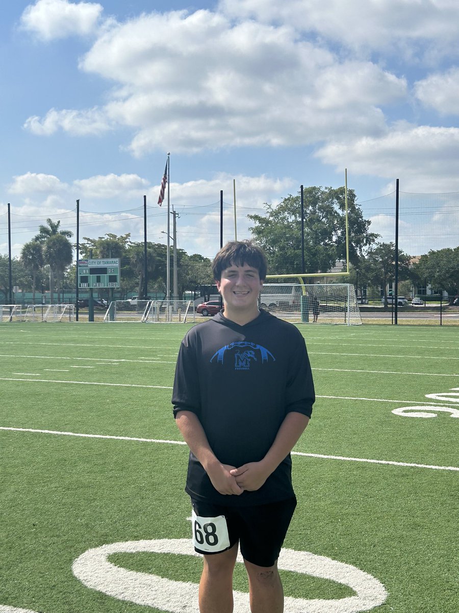 Great Sunday morning Junior Day event with so much South Florida talent. Thank you for the invite to showcase my skills. @Mickey_ORourke @Toriano81 @watchwhat9do @CoachMelo90 @CoachKendallTod @MrViny123 @coachrodharris @CoachTonyBugeja @KohlsKicking @larryblustein #determined