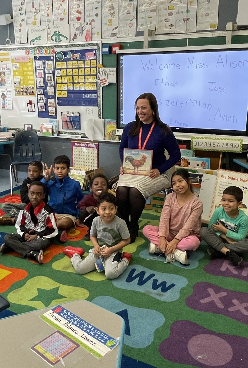 CMonterecy's tweet photo. We were so lucky to have @alison_bologna join us for Reading Week at @MFogartyES yesterday! Thank you Alison for sharing the love of reading with our youngest learners in @CLestrange7’s classroom! 🌟 #FogartyPride #ReadingWeek24 @pvdschools @Mr_Tyrrell @MsAlyssaShelley https://t.co/Rn6Yi0pOY0