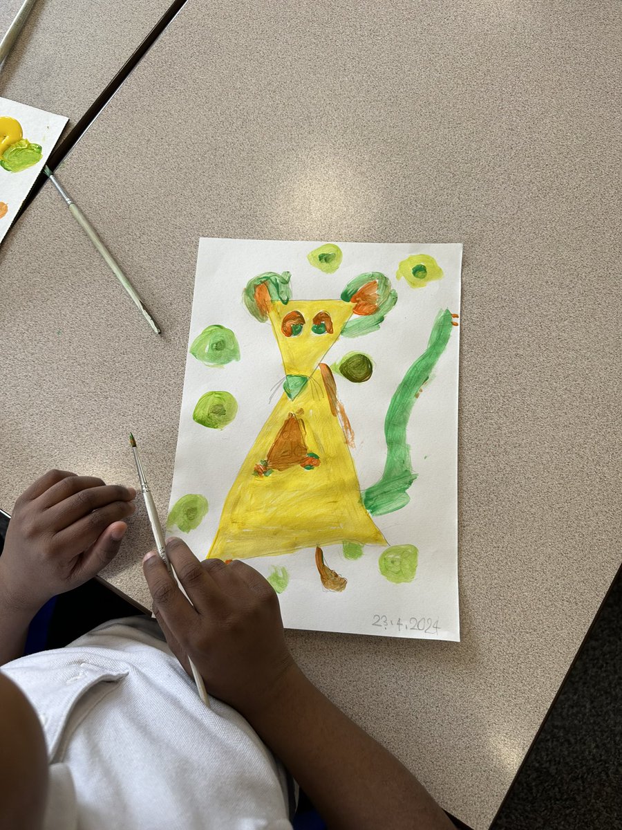 MissAustick's tweet photo. Some brilliant pieces of art! Thank you Mr Bullock for a fantastic morning!  @BradfordMusic1 @stanneskly @bcw_cat https://t.co/wNkqmEYJDv