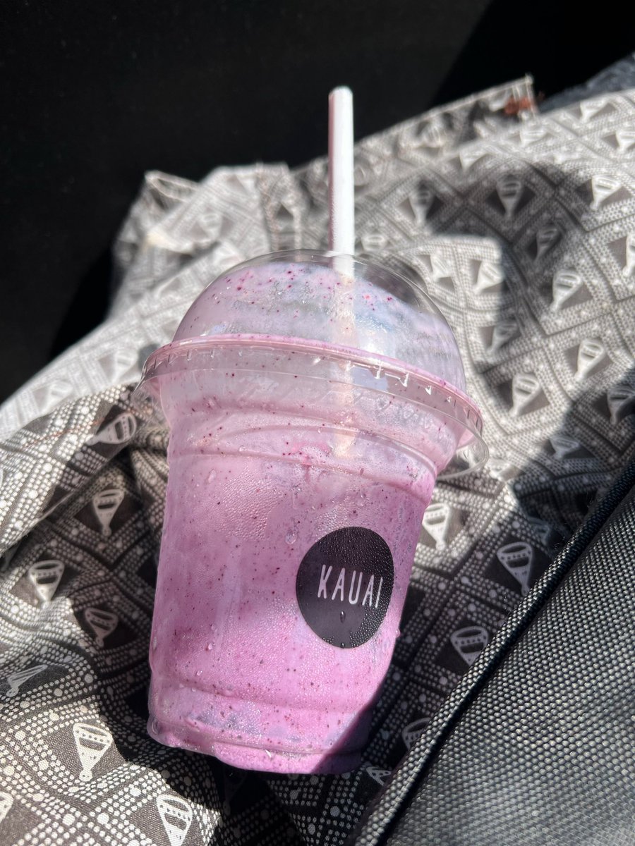 Some days can be busy, and some gym days are so tiring but Kauai has been a good friend to me throughout!

The Berry Dairy is my Favourite smoothie! What’s yours? 

My latest smoothie before new age✌️✨

Thank you @KauaiGlobal 

#gym #fitness #virginactive #beastmode #fitlife