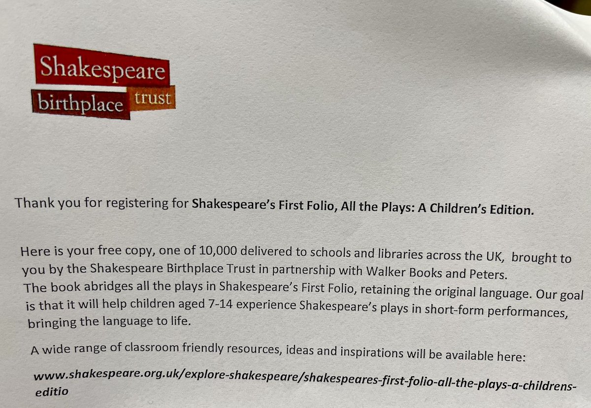 RPPS_Library's tweet photo. Happy #ShakespeareDay Thank you @ShakespeareBT @Petersbooks @WalkerBooksUK for sending this stunning book to 10,000 schools. We love it. Beautiful illustrations by #EmilySutton ๐น
It was promptly borrowed by a v.enthusiastic #Year3 pupil in his library lesson @RPPSlondon today! https://t.co/KnfijxdFge