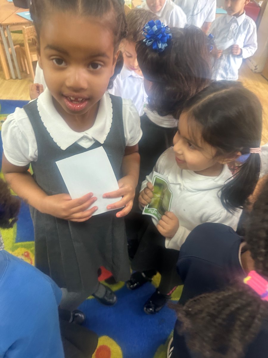 Rec_StSilas's tweet photo. We love playing quiz-quiz-trade to collaborate and share new vocabulary with our friends. We have been learning all about minibeast ready to build our bug hotel.  @stsilasschool https://t.co/ADpu8Whs2p
