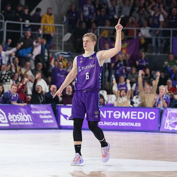 Palencia_Basket's tweet photo. ⭐️💜 Keye Van der Vuurst #MVPMovistar 

🔄 Cada RT = 1 voto

🪄 #SentimientoPalentino https://t.co/J8d4kuPjAk
