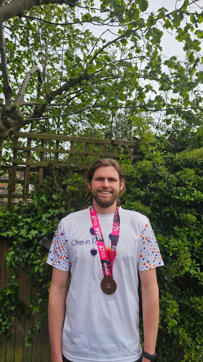 WeareOneinFour's tweet photo. 🌟 A heartfelt THANK YOU to our incredible supporter, John! 🏃♂️ whose dedication and determination in running the London Marathon last Sunday and raising funds for us have truly left us in awe.
#LondonMarathon2024 #londonmarathon #supportchallenge #OneInFour #ThankYou 🌟 https://t.co/rPTQXlAWo9