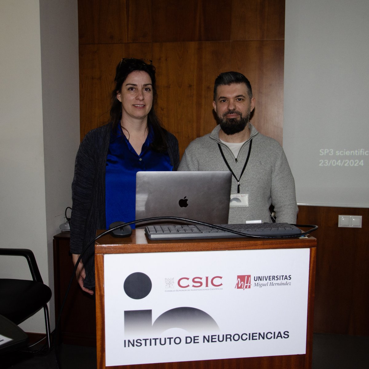 Instituto de Neurociencias UMH-CSIC (@neuroalc) on Twitter photo Hoy el #IN_ResearchProgram ‘Construcción y adaptación de los circuitos neuronales en redes funcionales’ ha ofrecido un nuevo seminario científico con las presentaciones de los Dres. Isabel del Pino <a href="/DelPino_lab/">iDelPinoLab</a> y Juan Antonio Moreno Bravo <a href="/JAMoreno_Bravo/">Juan Antonio Moreno-Bravo</a>👏👏👏 Hoy el #IN_ResearchProgram ‘Construcción y adaptación de los circuitos neuronales en redes funcionales’ ha ofrecido un nuevo seminario científico con las presentaciones de los Dres. Isabel del Pino <a href="/DelPino_lab/">iDelPinoLab</a> y Juan Antonio Moreno Bravo <a href="/JAMoreno_Bravo/">Juan Antonio Moreno-Bravo</a>👏👏👏