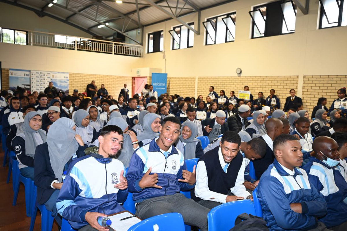 Engaging matric pupils in Mitchell’s Plain taking tourism as a subject on the training and career prospects in the Tourism sector to create awareness on the many opportunities in this exciting sector. @Tourism_gov_za