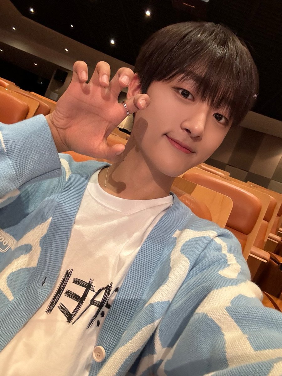 ─  WVSE [ 21.04.2024 ] 

#JINSU : Bon garçon 
💗💞💓💘💖

#PARKJINSU #진수 #박진수 #LUN8
Wvse application