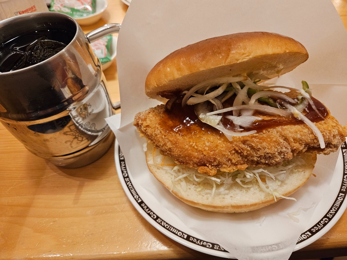 rmm9gRGwfpm1H2Y's tweet photo. コメ活☕🙋🙋🙋🙋🙋
夜🍚😋😋😋😋😋
#コメダ珈琲
#LotteFi
#Ghama
#鶏タツタ https://t.co/FVL2cqtFTw