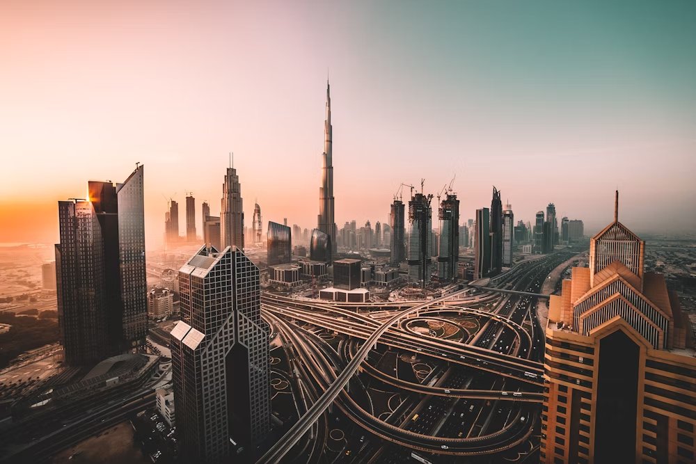 I'm in the UAE for the next few weeks to report on European tech companies' relationship with the country and wider region. ✉ If anyone's based in Dubai or Abu Dhabi; has thoughts on the Europe-Gulf relationship; or tips on things to cover please get in touch: freya@sifted.eu