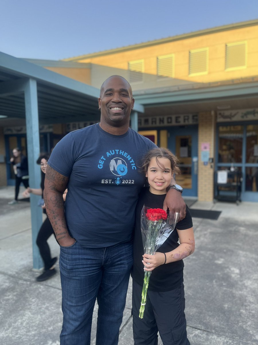 “I’m that dad, and I’m proud of it!  Farrah finished her 1st ever school musical last night, and I was sitting right in the front row, cheering my baby on!”  

Of course I had to bring my princess some flowers, to celebrate her amazing performance!  
❤️❤️❤️