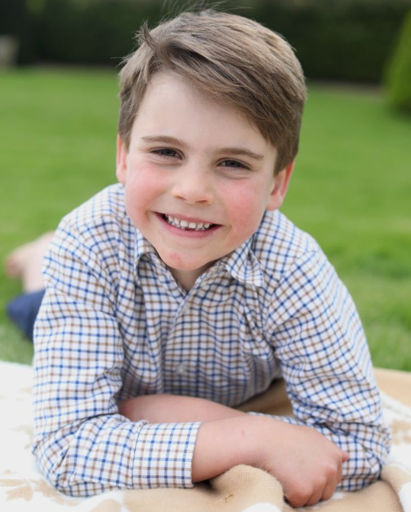 A new photograph of Prince Louis taken by the Princess of Wales has been released by Kensington Palace to mark his sixth birthday.