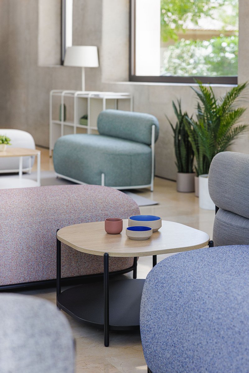 maieroffice's tweet photo. 🌿 Transforma el teu espai de treball en un entorn #inspirador amb el softseating Globb

💡 Versàtils i adaptabbles, promouen l'intercanvi de coneixement i #idees

🌟 Descobreix com pots #transformar la cultura de treball de la teva empresa, afavorint un ambient col·laboratiu https://t.co/eurK3dit5L