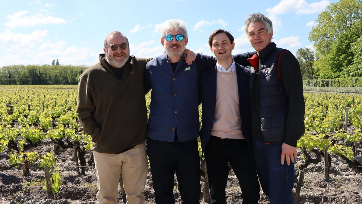 Before leaving for En Primeur, Robert, our Bordeaux Buyer and MW, wrote up a report on the Bordeaux 2023 vintage, including the vintage conditions and his predictions on the vintage so far. ✍️⁠

Read the pre-report ⬇️

bordeauxindex.com/learn/blog/pre…

#bordeauxindex #enprimeur #wine