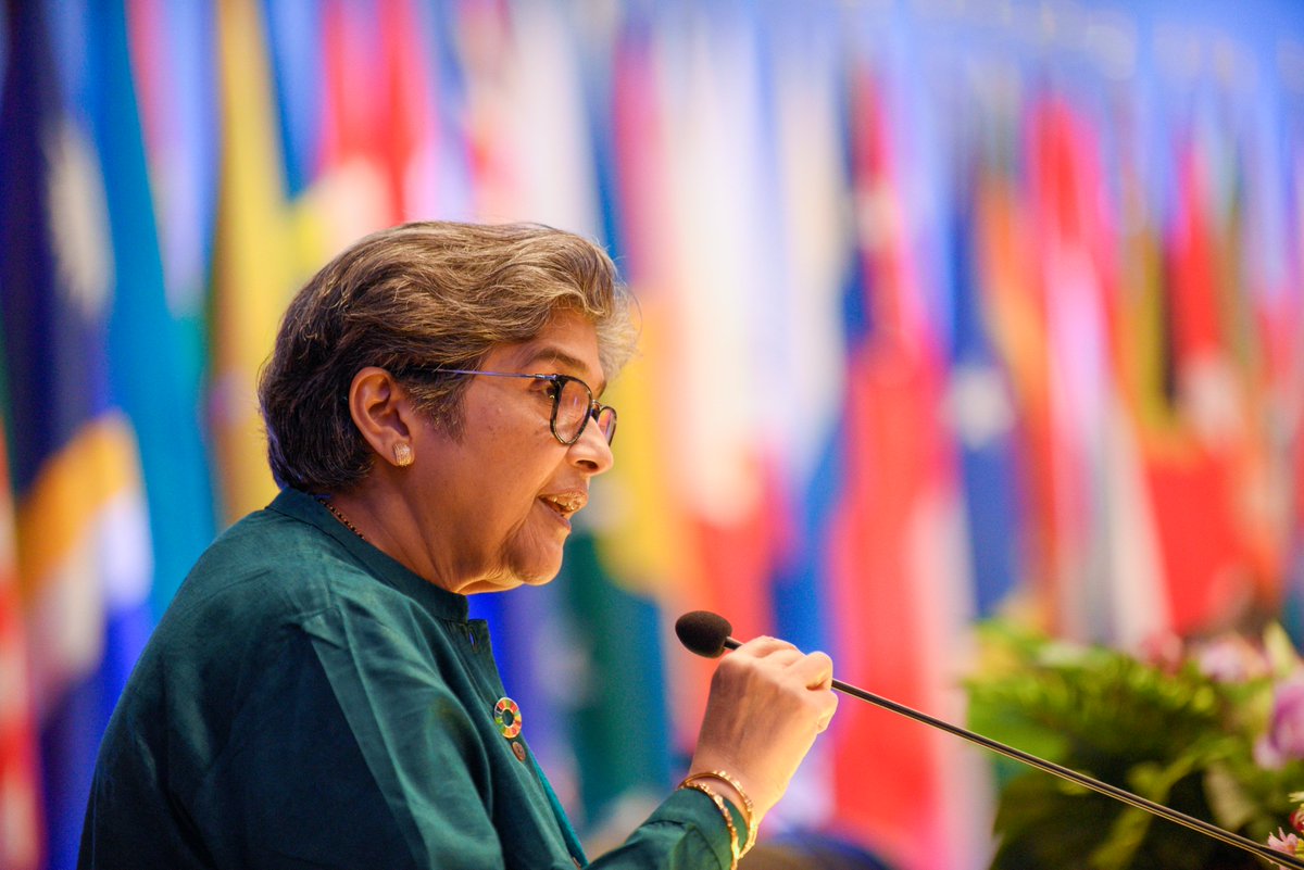 UNESCAP's tweet photo. Today at #CS80, we delved into how #LDCs, #LLDCs &amp; #SIDS can transform through digitalization🚀

By embracing mobile tech &amp; renewables, they can leapfrog development stages.

Key takeaway? Tailored policies are crucial to unlock the full potential of #Digital4SDGs. https://t.co/Zcfj8XZBnc