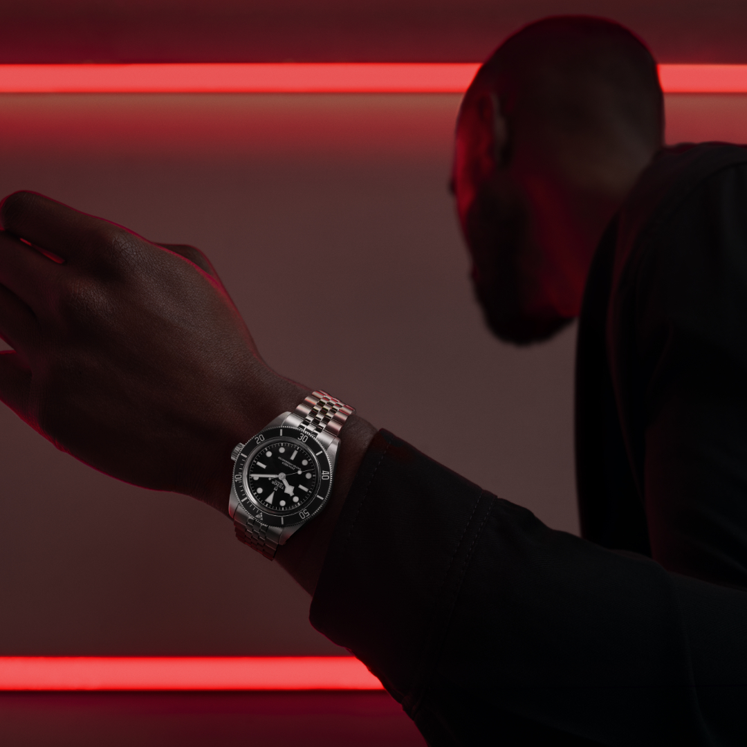 Unveiling the latest rendition of the #TudorBlackBay with a striking new aesthetic. 

Available soon in our Shrewsbury boutique and online. 

#CWSellors #JuraWatches #TudorWatch #BornToDare #WatchesAndWonders2024