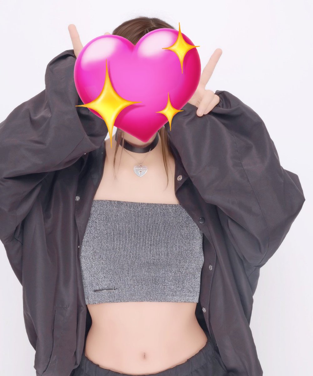 ipe59h's tweet photo. 自分はこの服の感じが1番細く見えると思ってる
かわいいねぇこれ https://t.co/2yxqtANvxi
