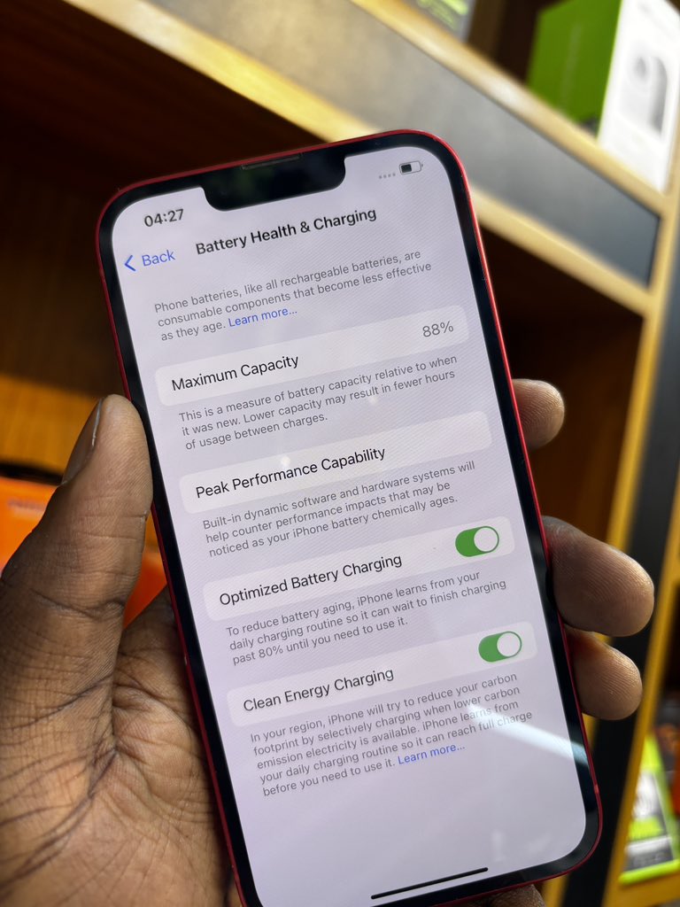 Iphone 13 
128gb
Battery 88%
No message 
1,550,000/= 
Quick deal 🔥🔥