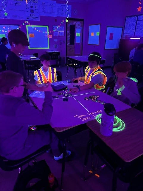 drms_chiefs's tweet photo. Students in Ms. Kerr's sixth grade math class participated in a Glow Day to review for the upcoming Georgia Milestones. #ItsGreatToBeAChief #BeTheChange #GoChiefs #CCSDfam #DRMScares #DRMSstem https://t.co/PGbO96J9Jl
