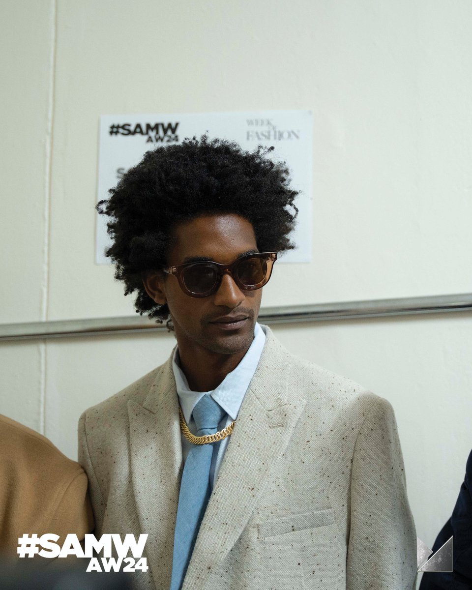 Markham_1873's tweet photo. Our AW24 collection brings home the latest trends in African menswear for the extraordinary man, showcased at @samenswearweek
πΈ Photography credit: Simon Deiner / SDR / Group of Cr
#MKMStyle #MakeYourMark #SAMW24 https://t.co/fA1JB73DBY