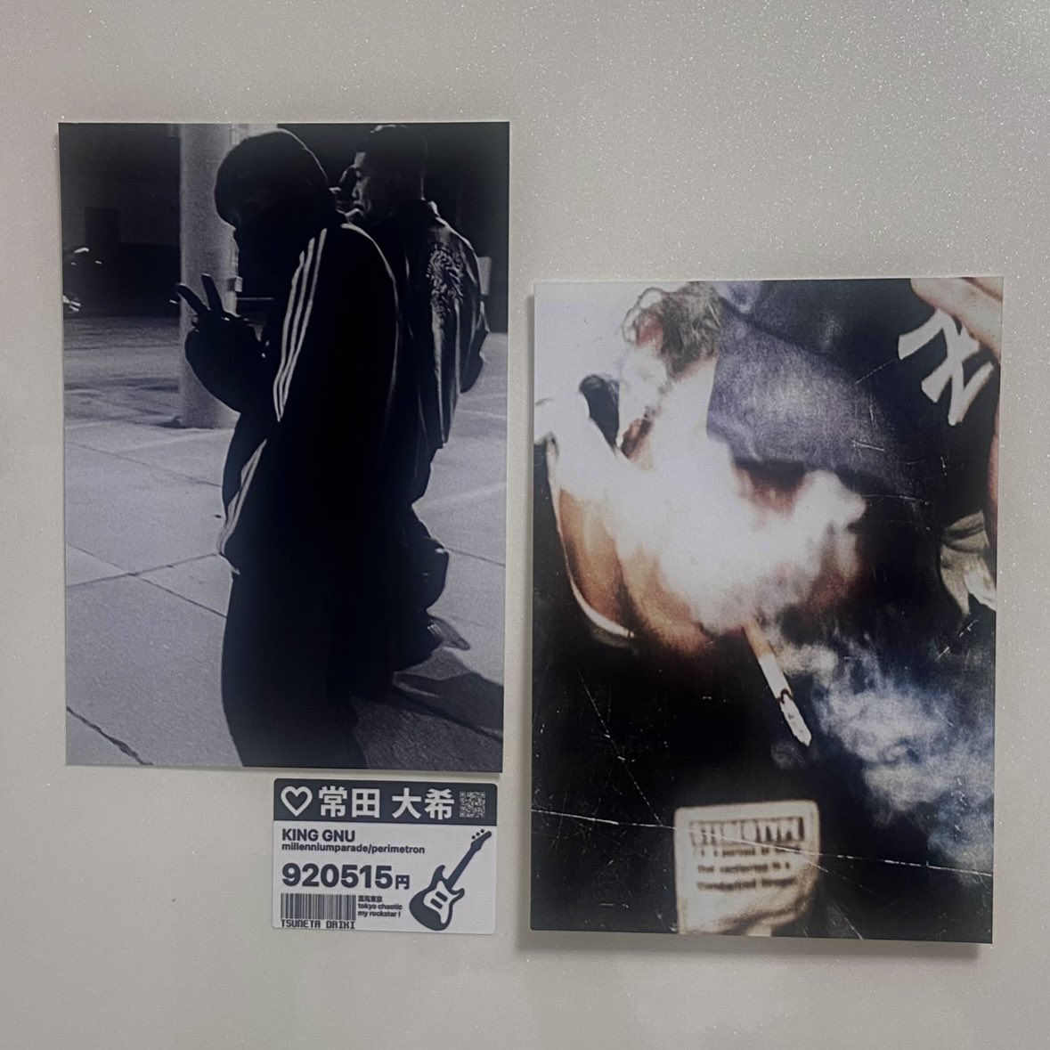 공연 끝나고 올라오는 사진들 중에 맘에 드는 컷 있으시면 인화나 폴라로 뽑아보세여
원본이 예뻐서 따로 후보정 없이 뽑기만 해도 넘 예쁨
일반 인화는 비싸지도 않고.. 키링이나 스티커 주문할 때 같이 뽑으면 넘 만족스러워서 추천드림👍👍