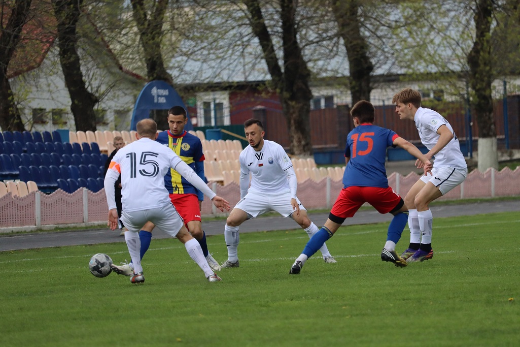 fcvolna's tweet photo. 🚩 Кто и как играл в матче со «Слонимом».
Индивидуальные показатели игроков команды у нас на сайте: https://t.co/6QxtOwdame https://t.co/WFqkm0AjSi