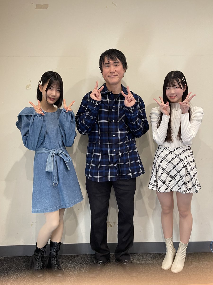 中京スポーツでは高須クリニック名古屋院の高須幹弥院長にＳＫＥ４８・１２期生の調査を依頼

高須院長が柿元礼愛さん＆鈴木愛來さんを直撃した模様を２５日（木）発行紙面に掲載します
ＳＫＥ４８加入前から交流があったという２人の意外な関係とは…
※この記事は中京スポーツのみ