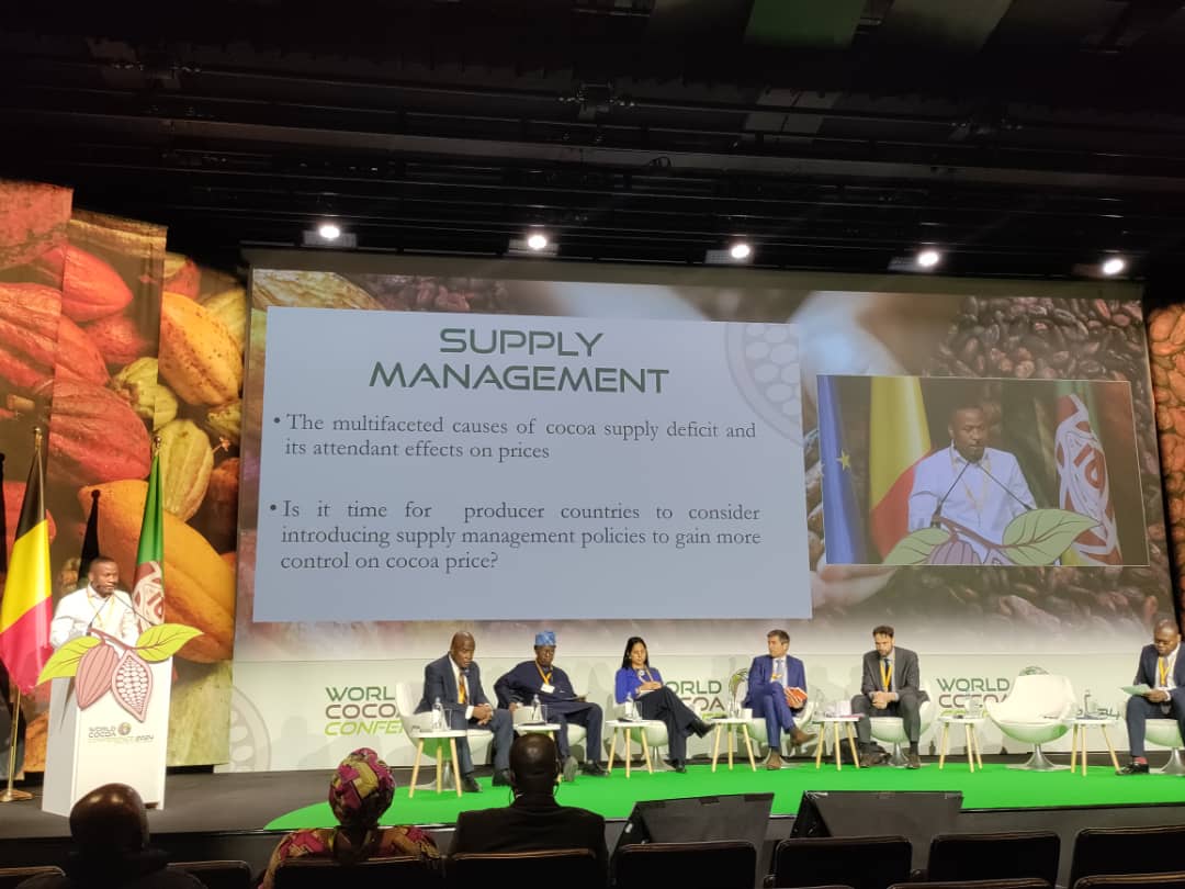 EPP4_SL's tweet photo. Supply management: Strategies to manage oversupply in order to stabilize prices at a high level to be difficult. #WorldCocoaConference2024 https://t.co/9TCnJhdeN6