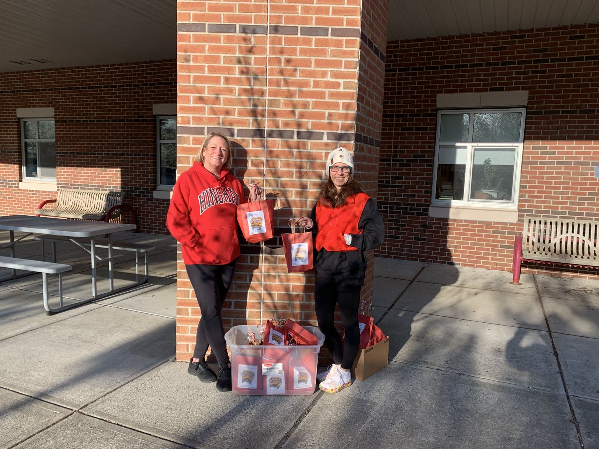 Nobody brings an attitude of gratitude better than our PTO leaders, two of whom showed up early today, determined that School Bus Driver Appreciation Day would get the recognition it deserves!