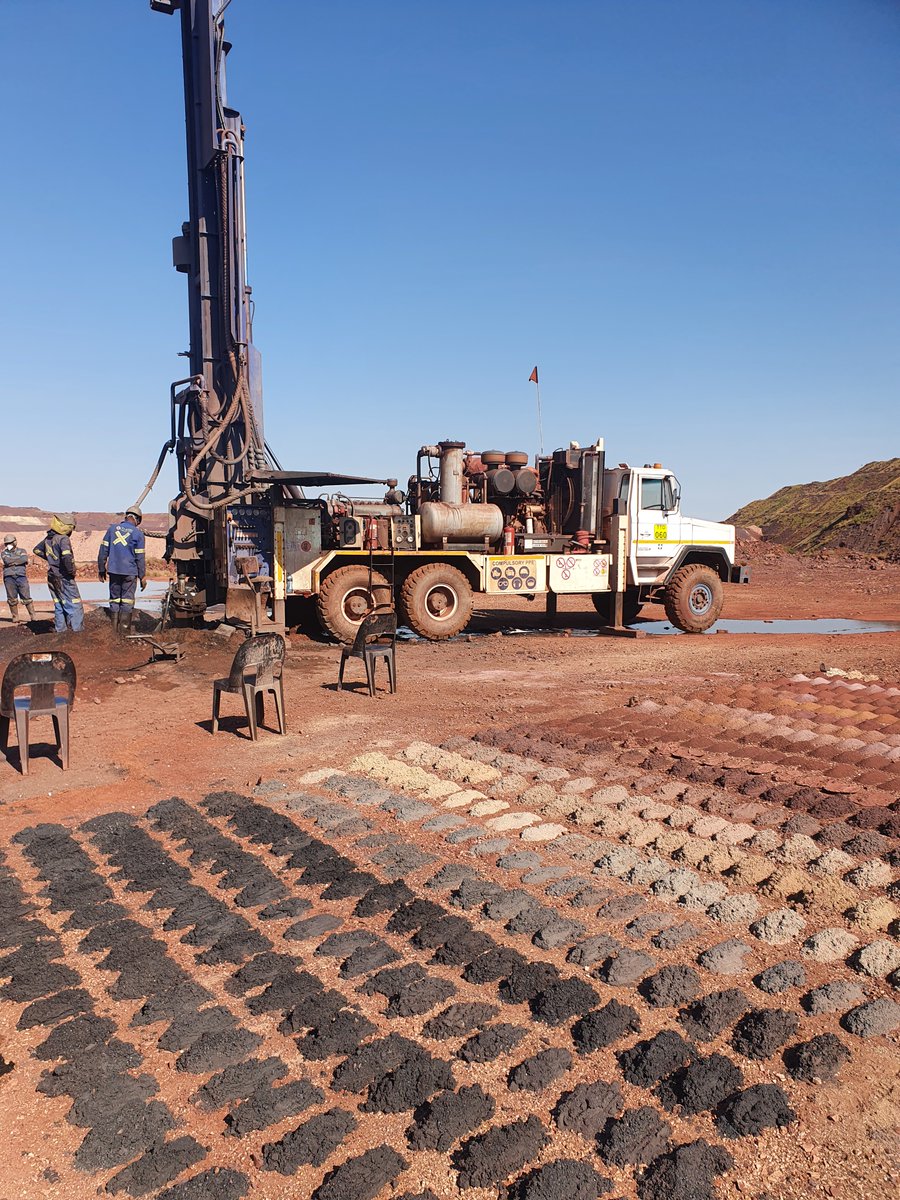 Geosearch14's tweet photo. Exploration Drilling is used in the mineral mining sector to probe the contents of known ore deposits or to explore sites for potential geological/commercial value.
Geosearch uses various drilling techniques depending on the terrain and minerals.

https://t.co/CDo0jdMRLk https://t.co/kFxXfimy9U