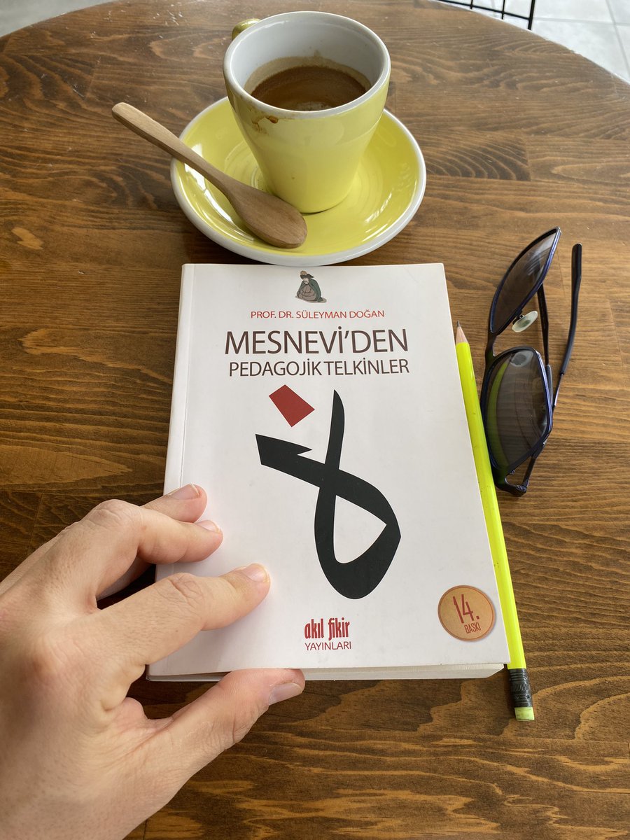 Bu özel ve hatırı büyük günde, hayatın iyilik dolu kaynaklarına agâh olmak için okuyalım dostlar.🫂🇹🇷❤️ Biraz pedagoji penceresinden bakacağız bu eserde. #kitapseverlertakipleşiyor @suleymandogan68 @mavi__ayrac