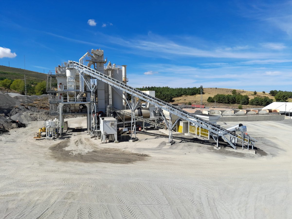 Las mezclas
utilizadas en el interlaboratorio del ensayo Fenix de <a href="/Aleas_es/">ALEAS</a> fueron farbicadas en las instalaciones de <a href="/PADECASA/">PADECASA</a> en Avila #XXIICILA