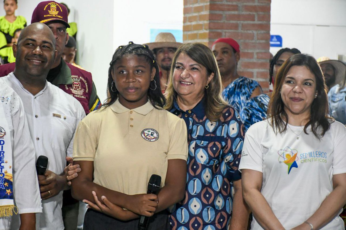 Yelitze Santaella tweet media