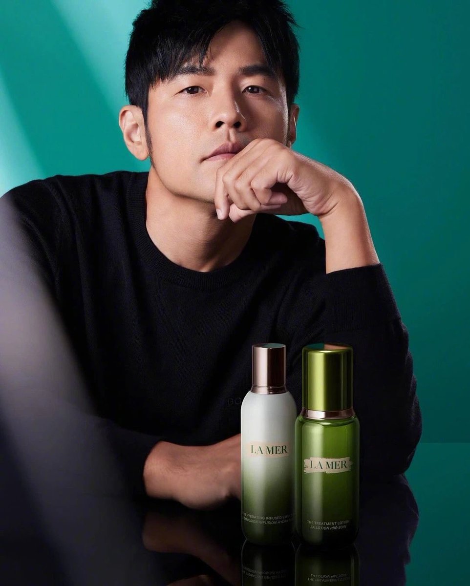 YKKKab's tweet photo. La Mer’s newest brand ambassador, Jay Chou commands instant recognition worldwide. 
#周杰伦 #海蓝之谜 #Jaychou #ジェイチョウ https://t.co/eZuopQGWUE