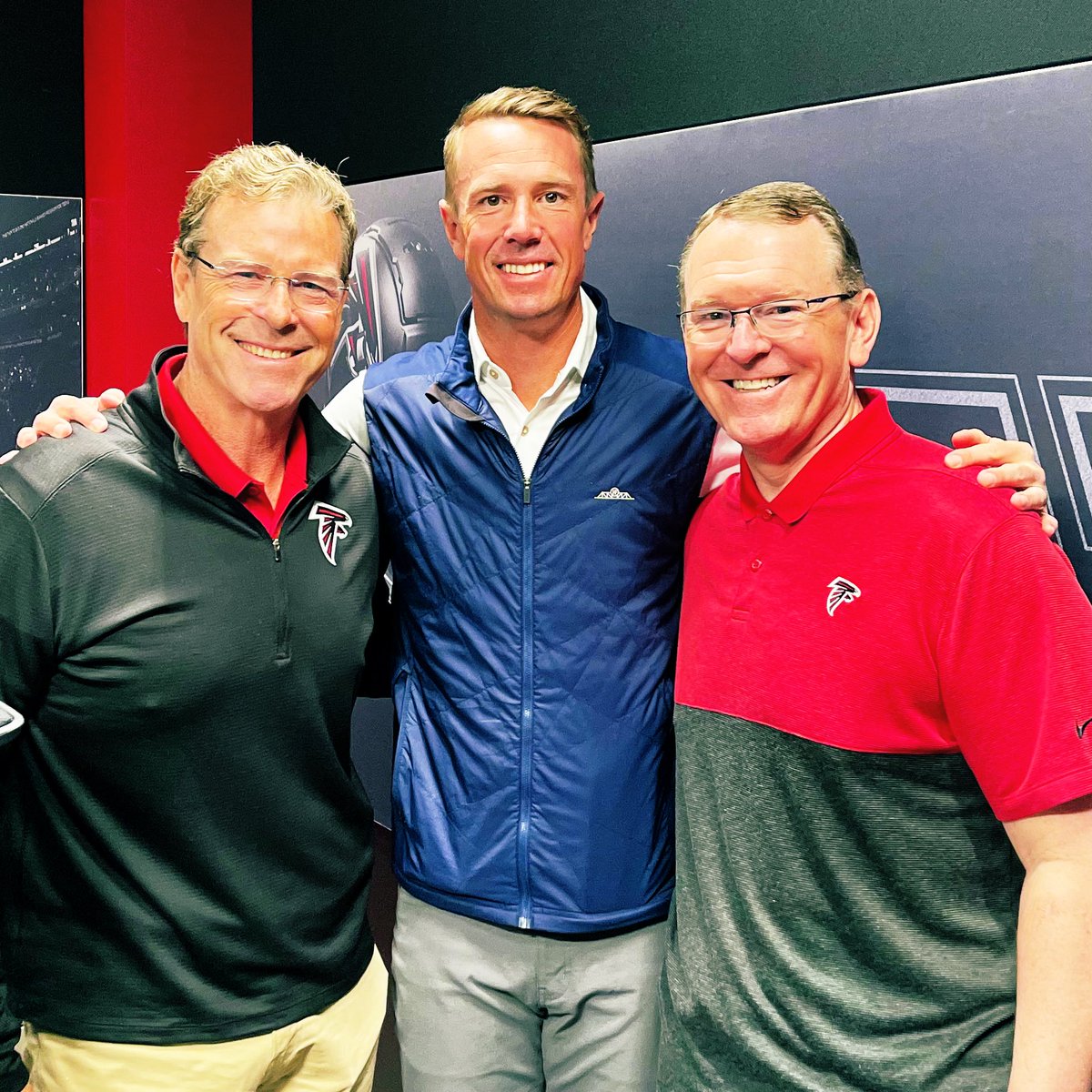 Fortunate to join @archerqb16 for this full length visit with @M_Ryan02 - as we take a chronological look at his @AtlantaFalcons career. Including a durable rookie year locker room sound system inspired by @LawyerMilloy youtu.be/mFT-nHgqpHI?si… v