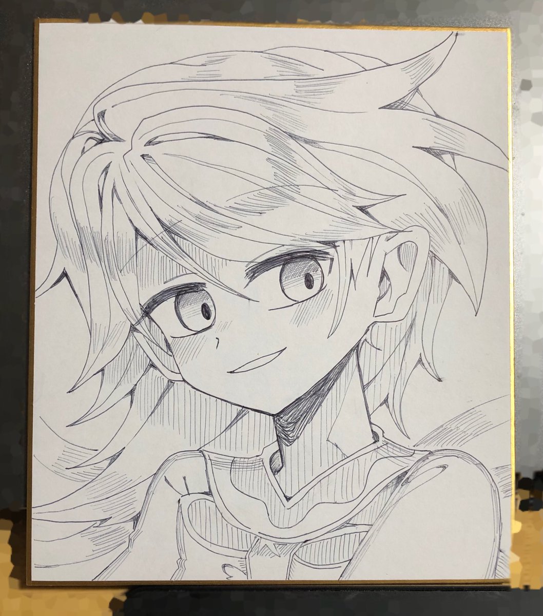 超久々にアナログ絵描いた 