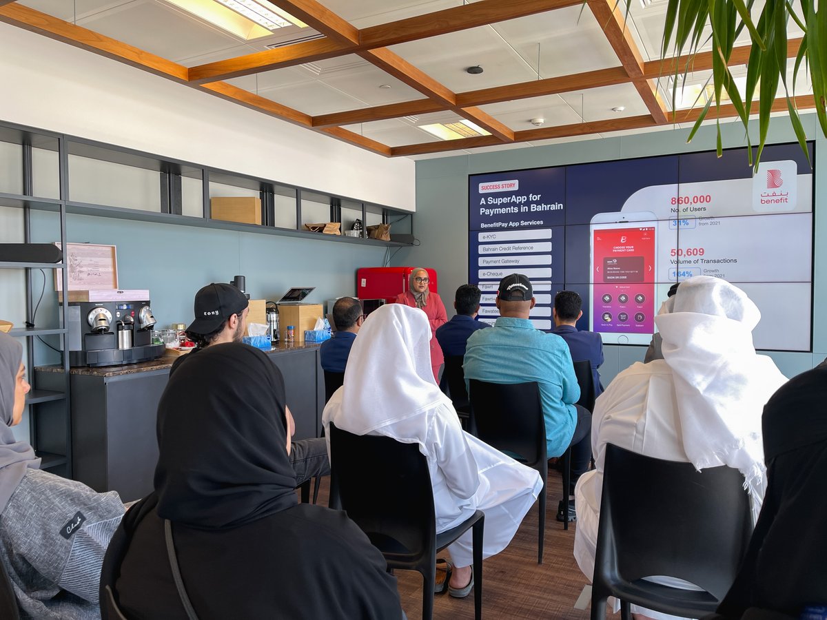 FinTechBay's tweet photo. Thrilled to welcome students from @gulfuniversity's College of Business Administration and Finance to Bahrain FinTech Bay. During the session, we showcased the latest developments in Bahrain's fintech ecosystem, spotlighting our initiatives throughout the years.
#FinTechBay https://t.co/5s630B2h2s
