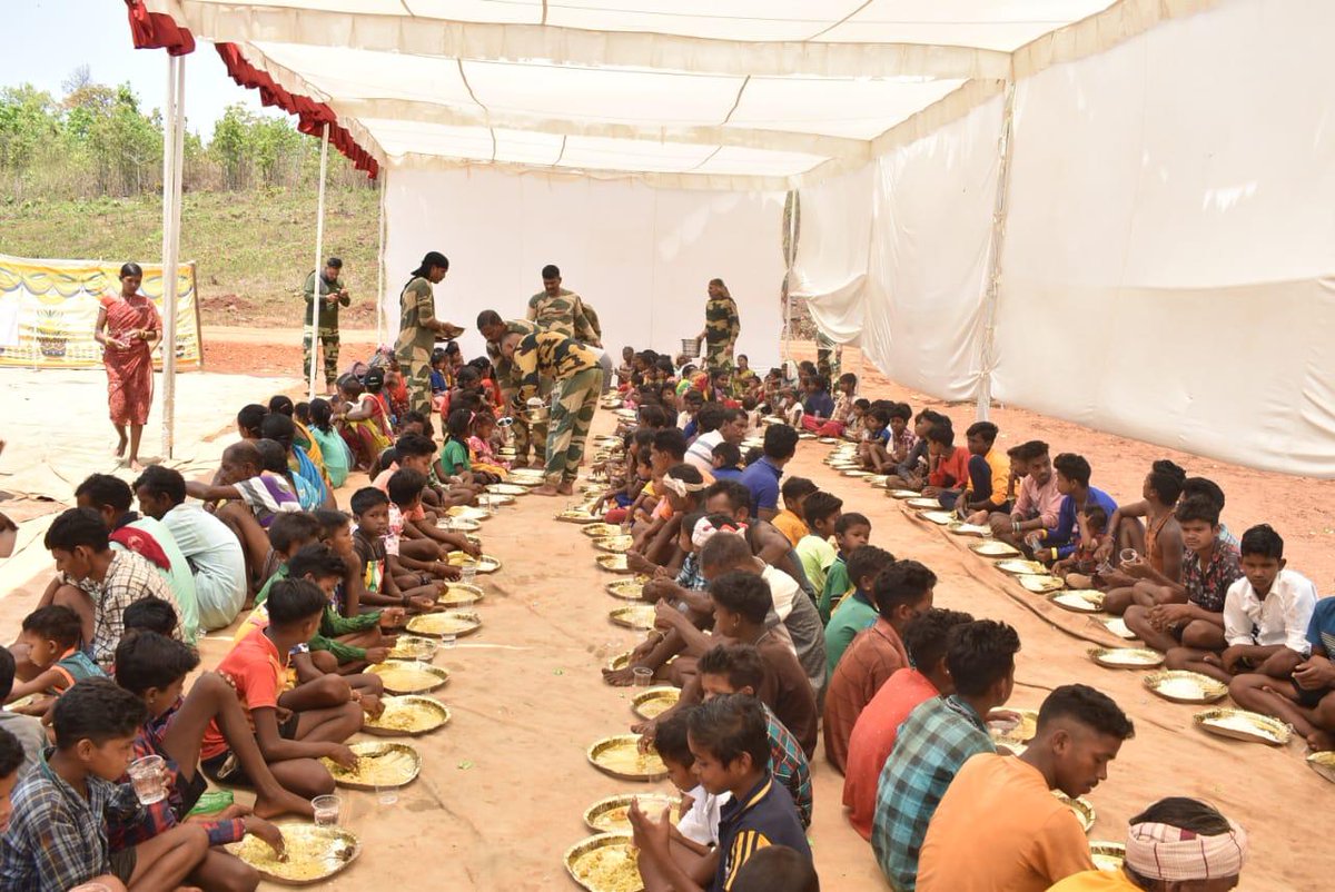 Celebration of Raising day of COB Tulsi 
'Towards a Naxal-Free Bharat'
On dated 23/04/23, COB Tulsi was established by #BSFOdisha on OD-CG border under Malkangiri district of Odisha. The anniversary was marked with fanfare & community feast.
#BSF
#FirstLineofDefence