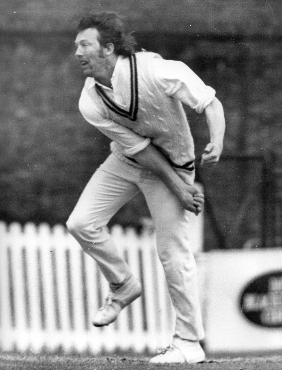 On This Day in 1977 @DerbyshireCCC beat Northants at Northampton in a JPL game by one wicket; Northants 122-8 off 40 overs, Derbyshire 123-9 with 1 ball remaining. Eddie Barlow took 2-15 and Phil Russell 1-11 - both from 8 overs each...