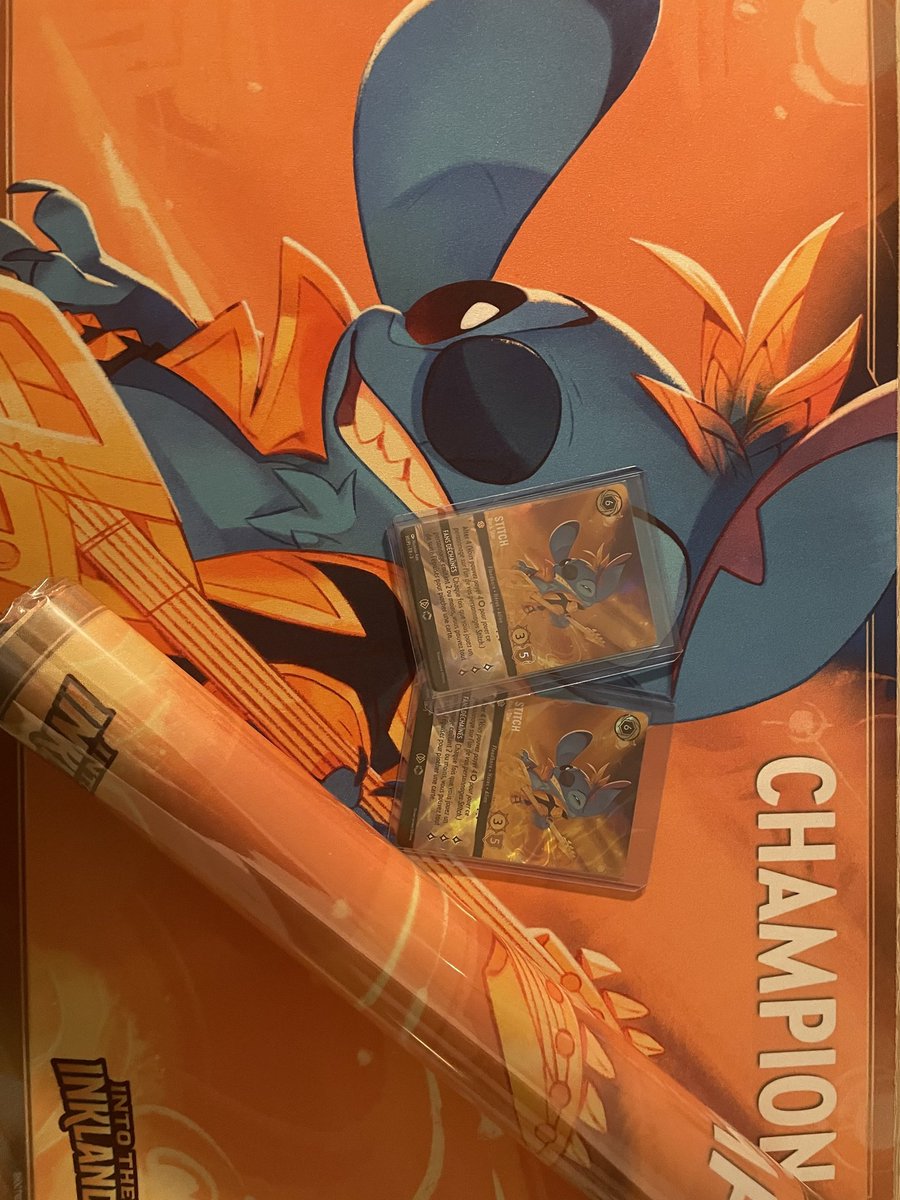 Content de ma performance du Week end où je remporte 2 Stitch Set Championship

• Victoire 2-1 contre Mouche (🟣🟢) à Troll Savant  
• Victoire 2-1 contre Fraxe(🔴🟣) à <a href="/Playin_by_MB/">Playin</a> 

Un bon présage pour le #Lorcana Challenge à Lille 🏆