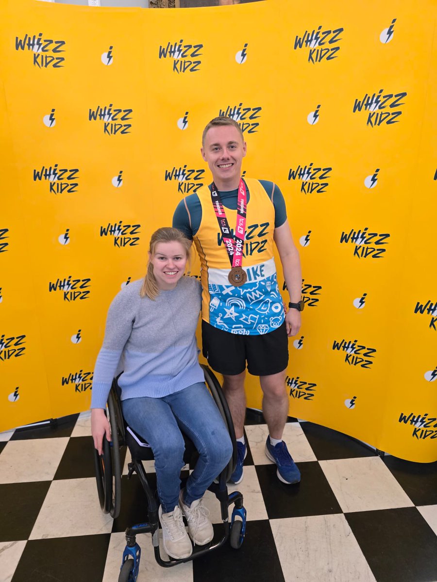 RavencroftSarah's tweet photo. Beyond proud of Mike's London Marathon for @WhizzKidz. A fantastic time of 4:33:38 and an incredible £3300 raised.  It's not too late to donate here if you wish https://t.co/3hnBkETyPt https://t.co/DMO9aOu8uv