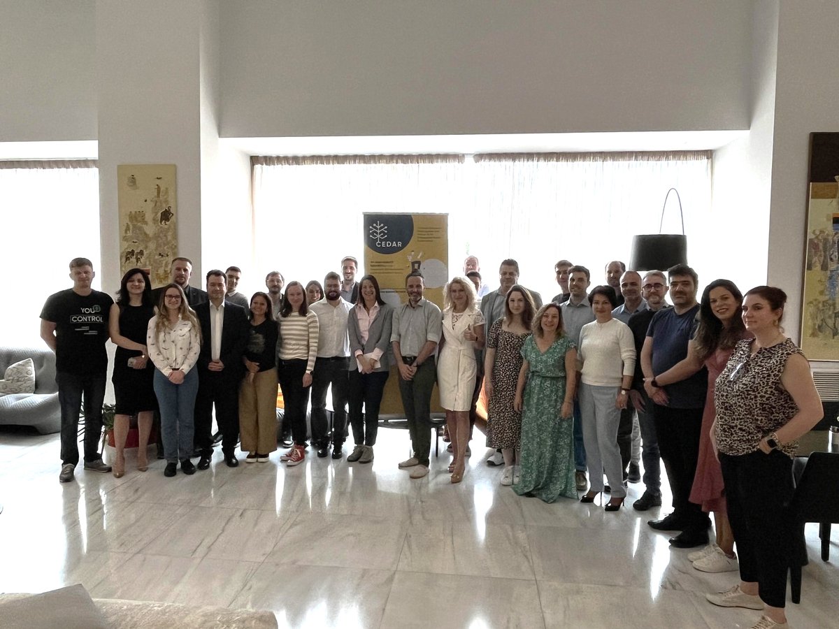 It's wrap-up time for the 2nd CEDAR EU General Assembly in Athens 🇬🇷
2 packed days tackling what achieved so far & #tech discussion to pave the way towards transparent #PublicGovernance to address the increasingly evolving needs of #Data and users 🛣
linkedin.com/feed/update/ur…