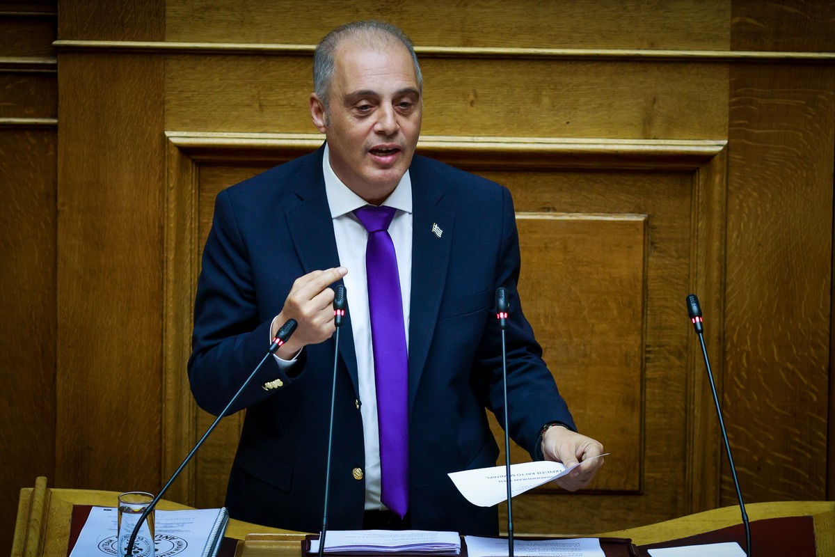 Την Τεταρτη 24/4 ο Κ. Βελόπουλος θα παρέμβει στην Ολομέλεια της Βουλής, μετά τις 12.00 το μεσημέρι – Αποκαλύψεις για τα κυβερνητικά λάθη .... που αλλάζουν όλα τα δεδομένα 

#βελοπουλος #βουλη #πλατωνας #statedepartment #στειτντιπαρτμεντ

voicenews.gr/tin-tetarti-24…