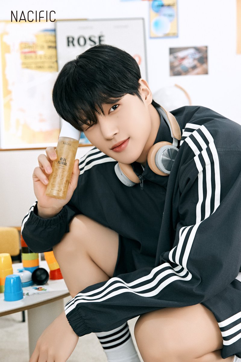 KrNacific's tweet photo. 𝙉𝘼𝘾𝙄𝙁𝙄𝘾 𝙓 𝘼𝙏𝙀𝙀𝙕

𝘼𝙏𝙀𝙀𝙕'𝙨 𝙋𝙡𝙖𝙮𝙜𝙧𝙤𝙪𝙣𝙙🎮🎲🧩

게임부│ #우영's PICK!

꽃잎가득 수분가득 촉촉진정
네시픽 리얼 플로럴토너 카렌둘라

#네시픽 #에이티즈 #카렌둘라토너
#nacific #ATEEZ #WOOYOUNG https://t.co/5JdAJYmHxH