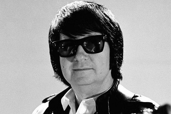 Remembering famous singer-songwriter and musician ROY ORBISON, who would have celebrated his 88th birthday today
instagram.com/p/C6GlvcuLRP-

#RoyOrbison #Music #Legend #BornOnThisDay #Birthday #Today #OnThisDay #OTD #RockAndRoll #Rockabilly #Pop #Country #ClassicRock #MusicHistory