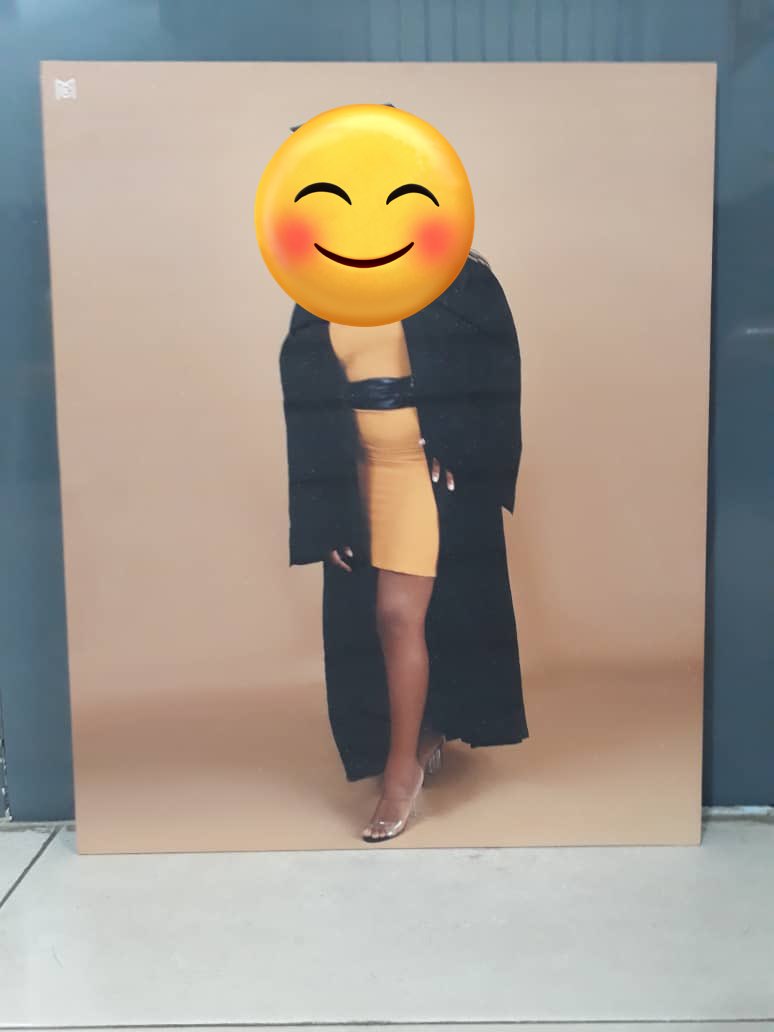 Tobi_AB23's tweet photo. I’m still in the business of delivering the most amazing image frames.

-border or borderless ✅
-Collage frames are available on request as seen in the third frame https://t.co/oE9E9Km62L