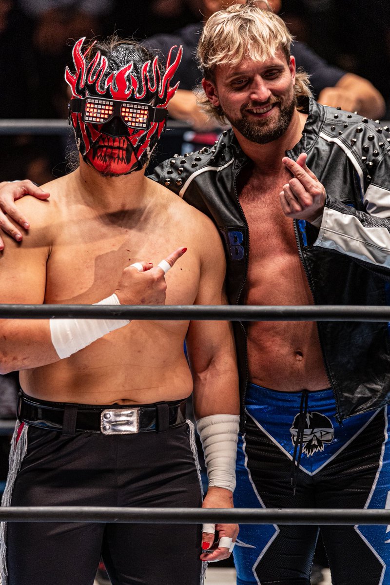 taigaPhoto_pw's tweet photo. 2024 4.23 #新日本プロレス 後楽園ホール
#ElDesperado #エル・デスペラード 選手
#ELP #エル・ファンタズモ 選手
ELDとELP🕶️💙
#njpw #njdontaku https://t.co/8Qbtbor90H