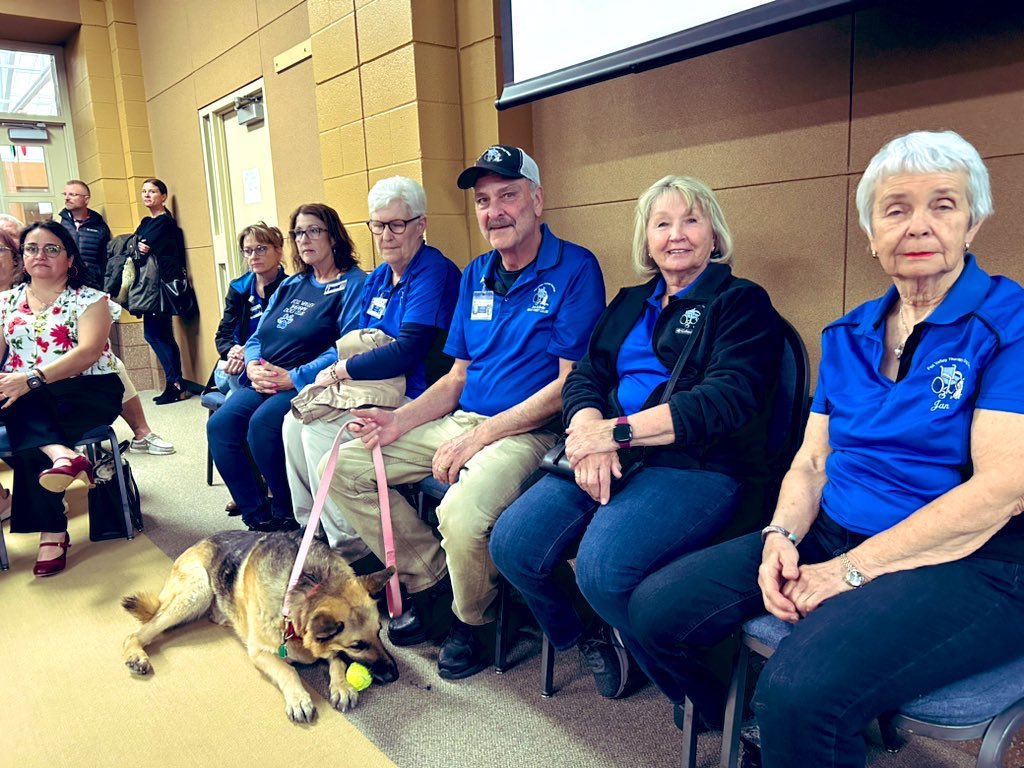 We are so grateful for the Fox Valley Therapy Dogs in supporting our students and staff @sd308 it was an honor to celebrate you last night at the Board of Education meeting. #community #support