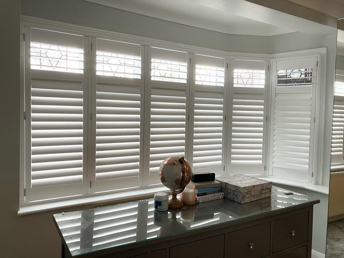Our most popular choice of colour and Louvre size, Pure white with a 76mm louvre and of course a hidden tilt. Fitted for a returning customer in Rise Park. To get a first-hand feel of our enticing selection of internal Shutters make sure to pop into our Wickford Showroom.