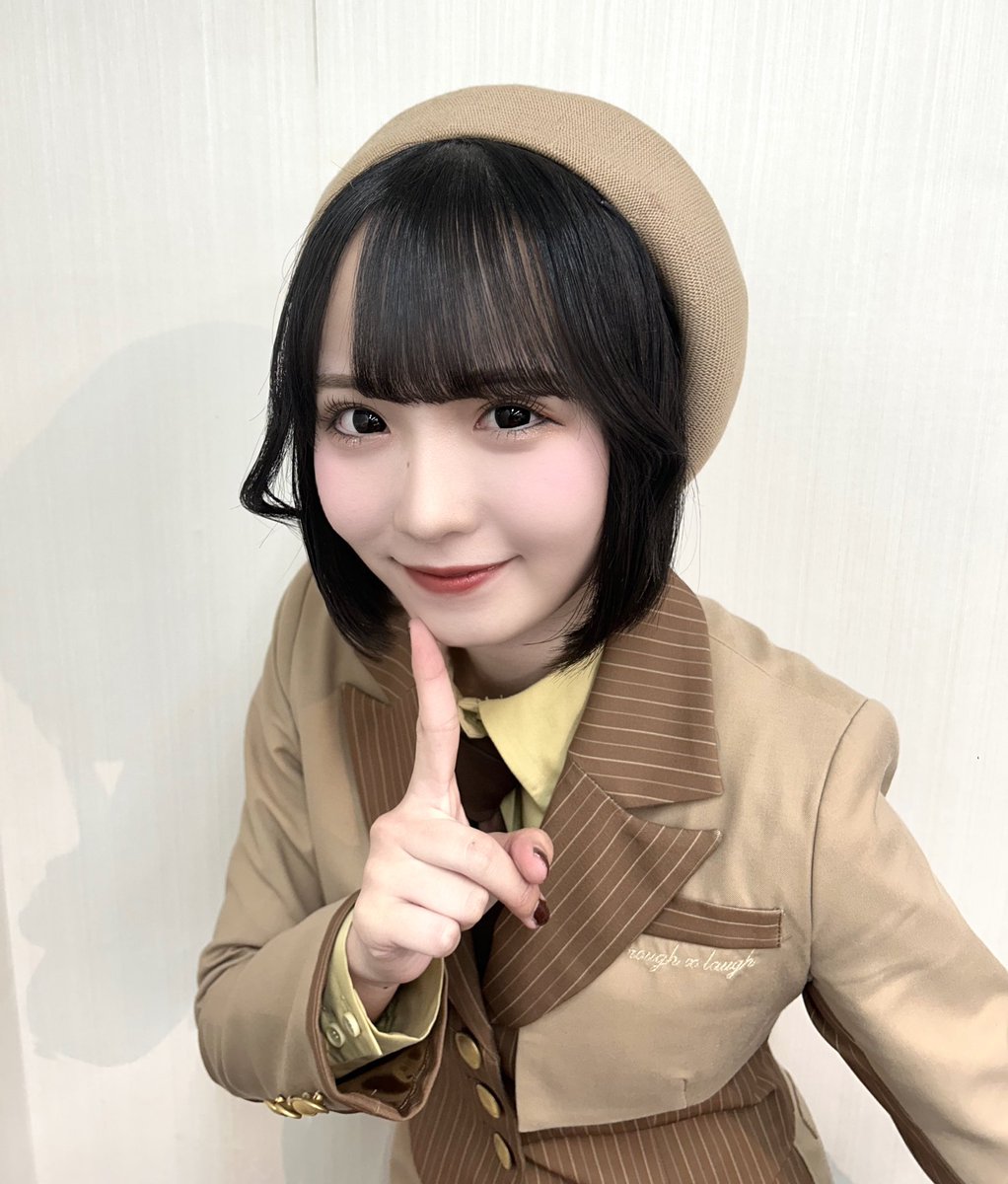 natumeryoka's tweet image. #ノブコブ徳井 さんが来てくださいました！

今回のYouTubeは人生相談。

徳井さんと佐久間さんが、メンバー 一人一人にかけてくださった言葉の全てに深く感銘を受けました。

いただいた言葉を胸に頑張ります。
ありがとうございました！
