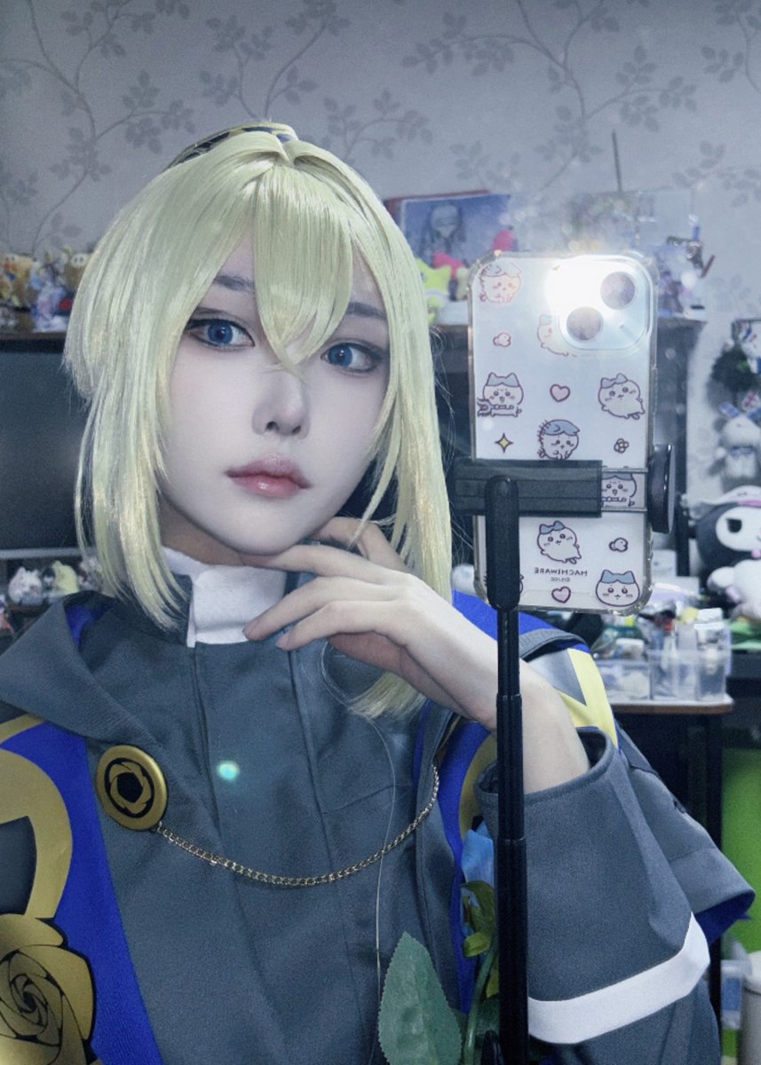 💙🌹 https://t.co/wuinHaG6Aa